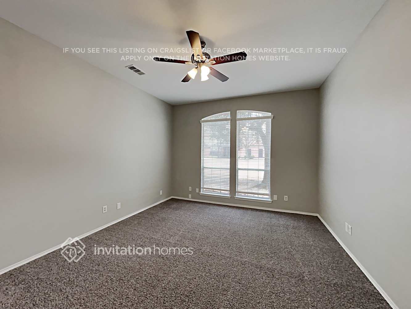 Building Photo - 1133 Finch Cir