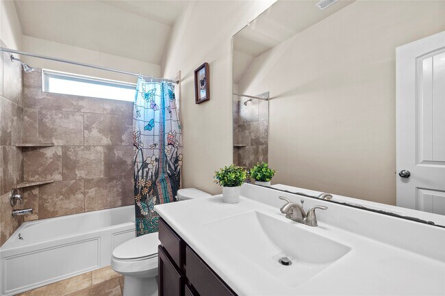 Building Photo - 13823 Double Branch Ln