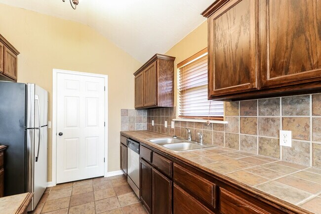 Building Photo - 7913 Eagle Cir