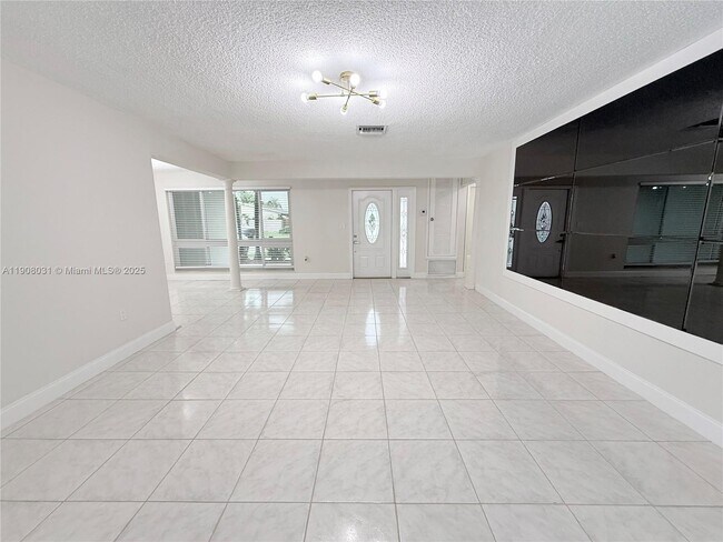 Building Photo - $4,500MONTHLY;6708 CAMELIA DR MIRAMAR, FL 33023
