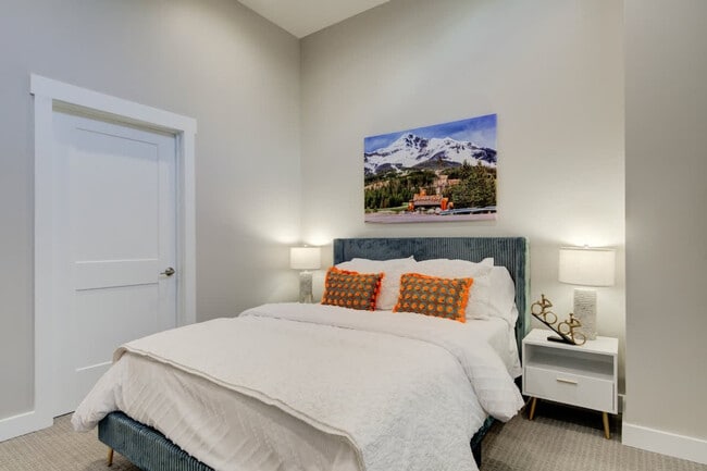 Building Photo - 110 W Beall St