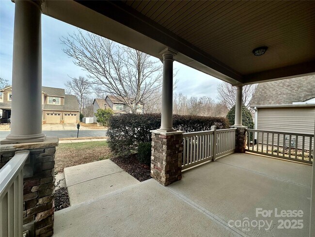 Building Photo - 4531 Hubbard Falls Dr