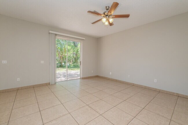 Building Photo - 8723 Morrison Oaks Ct