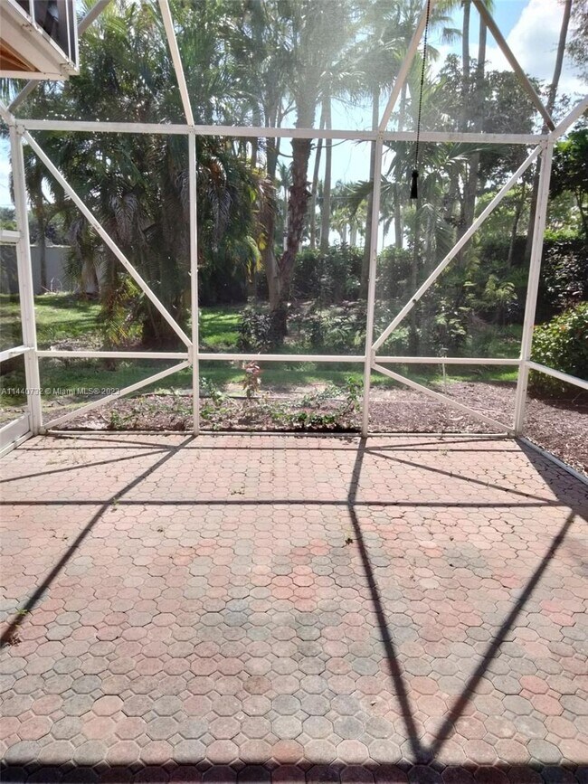 Building Photo - 8804 Via Tuscany Dr