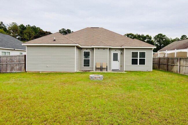 Building Photo - 1203 Johnson Rd