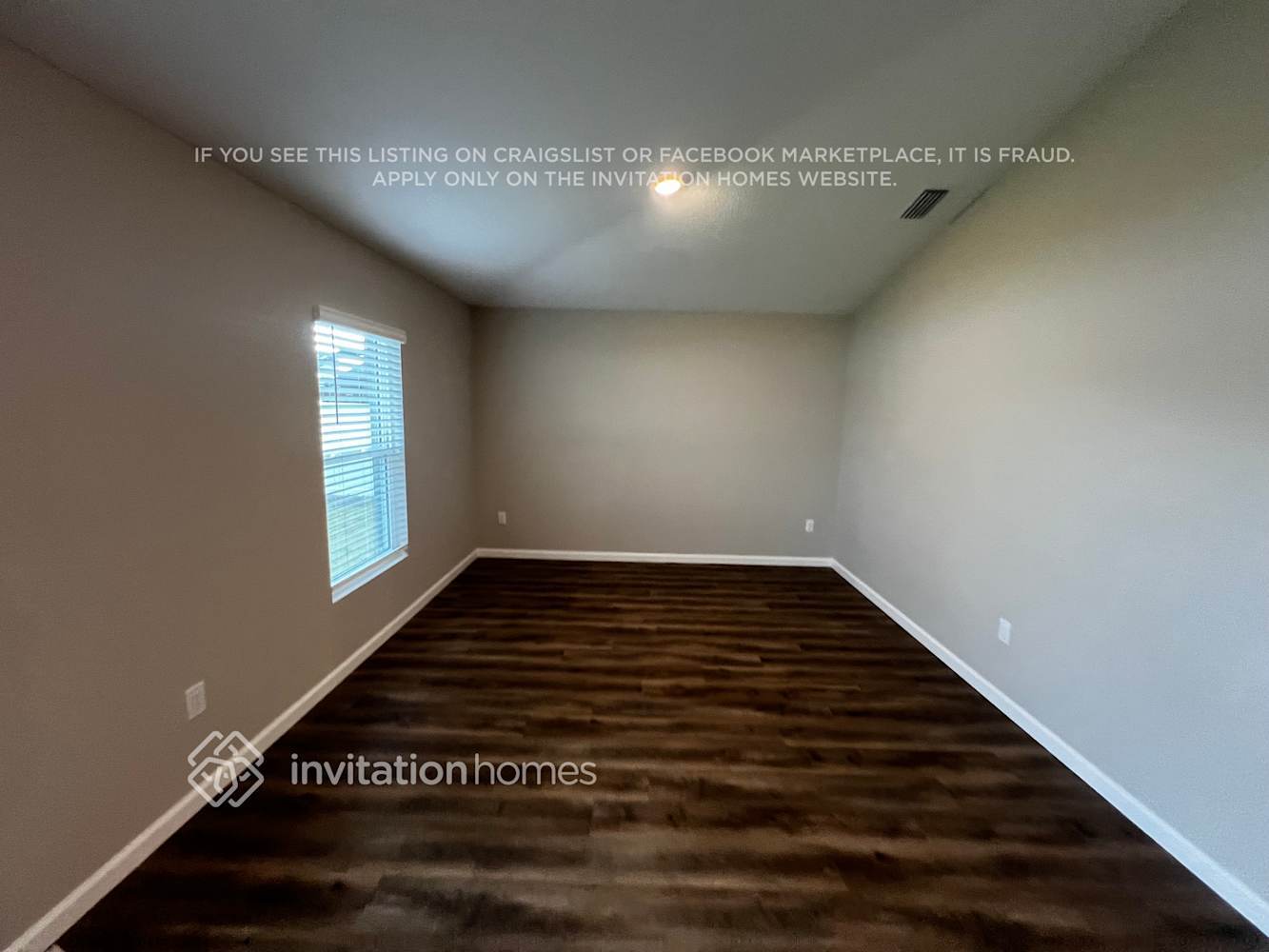 Building Photo - 3851 SW Janiga St