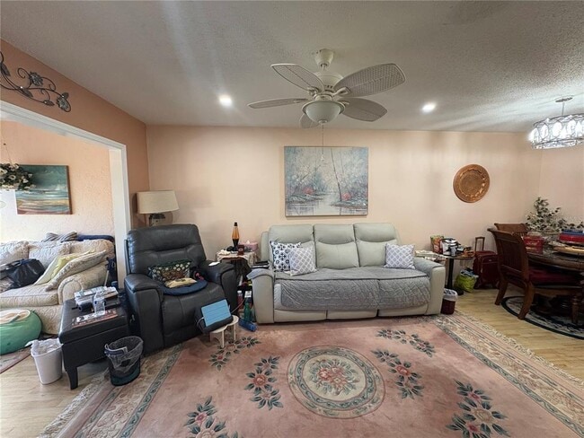 Building Photo - 1606 Flint Dr W