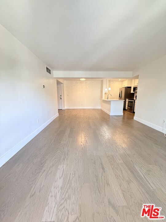 Building Photo - 5257 Radford Ave