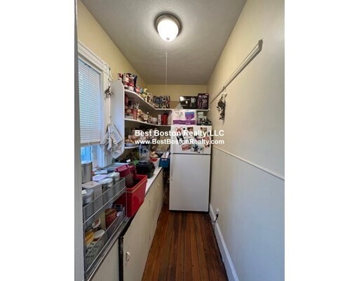 Building Photo - 2 Gilson Terrace