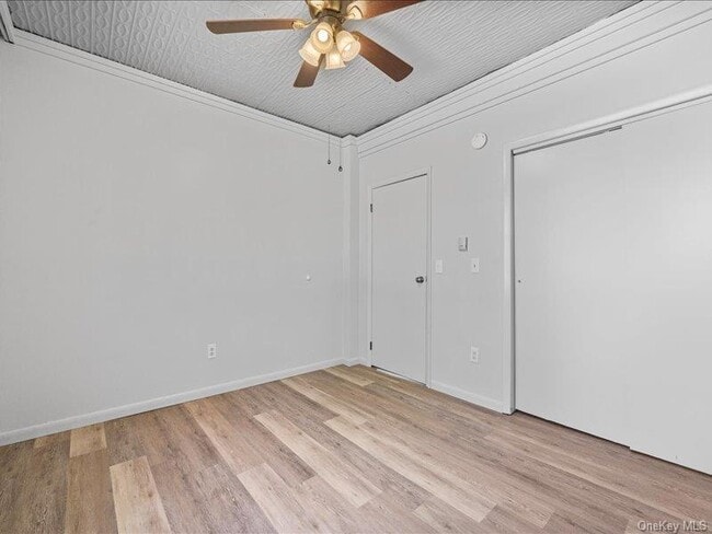 Building Photo - 28 Van Buren St