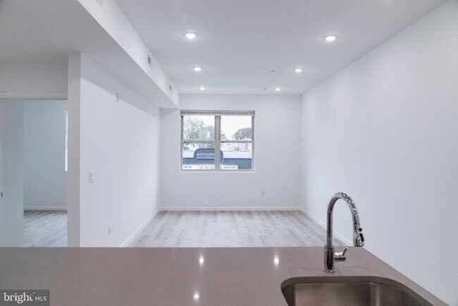 Building Photo - 7248 Rising Sun Ave