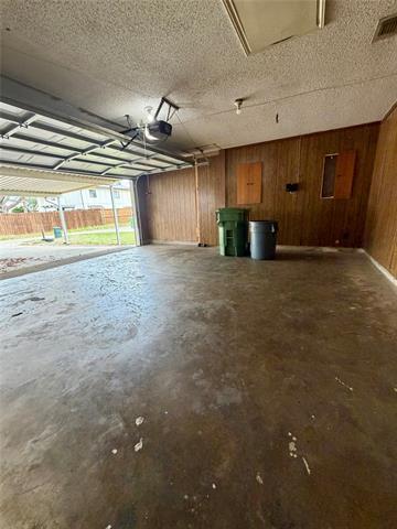 Building Photo - 823 Blue Oak Dr