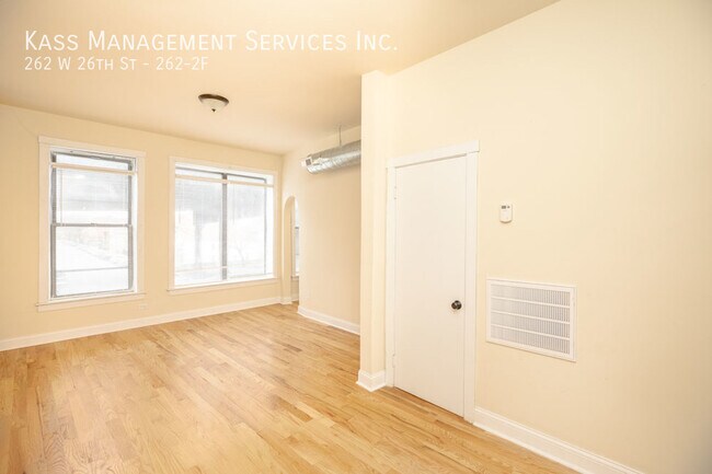 Building Photo - 262 W 26th St