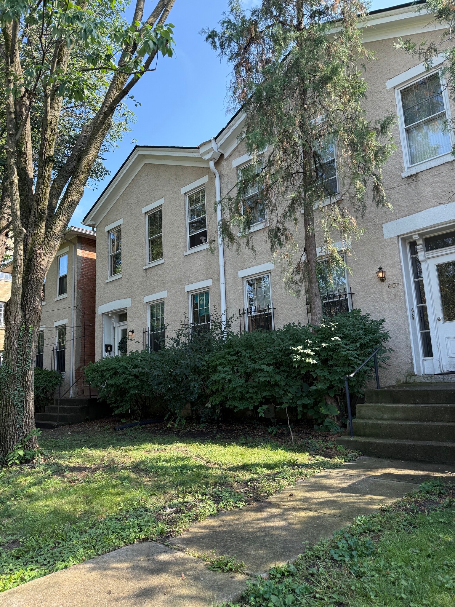 Building Photo - 561 Franklin Ave