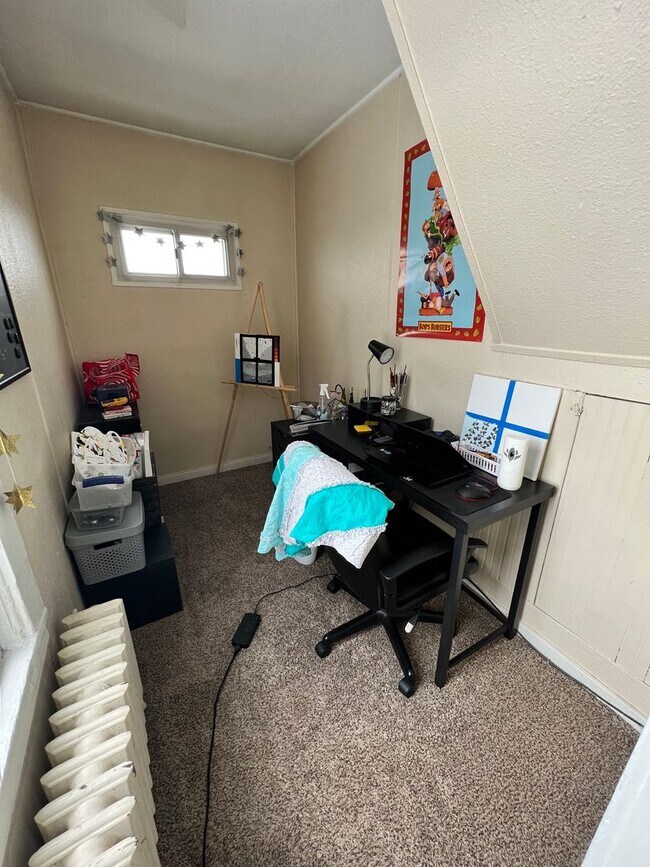 Building Photo - 2207 W 3rd St