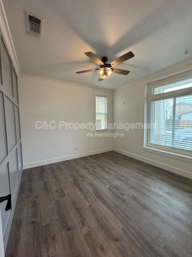 Building Photo - 5470 Gold Creek Cir