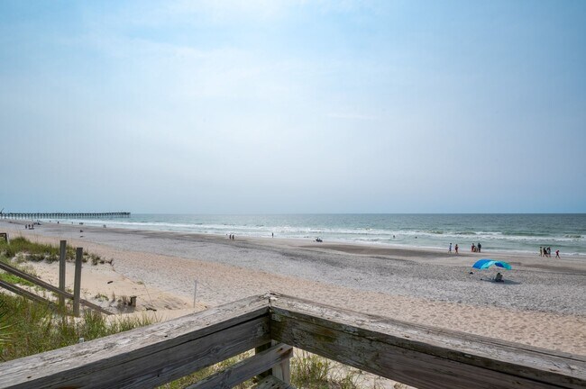 Building Photo - PLAN AND SECURE YOUR WINTER GETAWAY NOW, W...