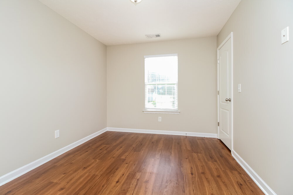 Building Photo - 5205 Rockridge Ct