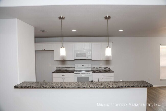 Building Photo - 1649 Wrigley Dr