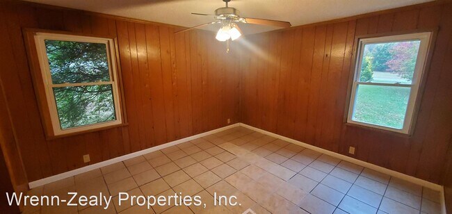 Building Photo - 2 br, 1 bath House - 205 Lake Drive
