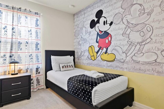 Building Photo - 5405 Misty Oak Cir