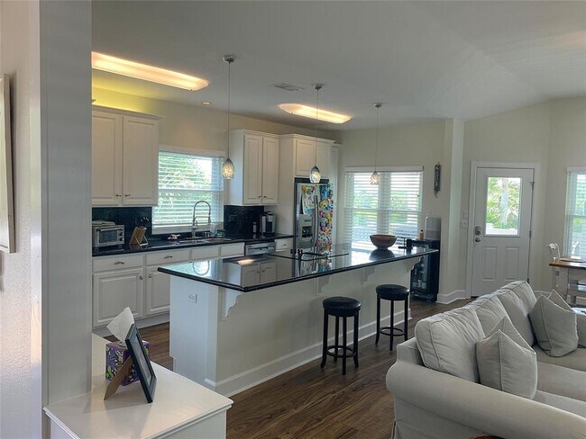 Building Photo - 13414 Binnacle Way