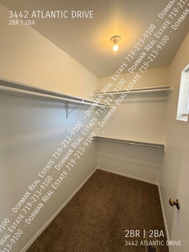 Building Photo - 3442 Atlantic Dr