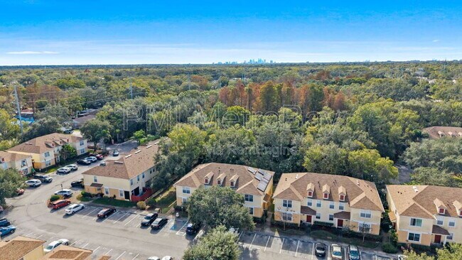 Building Photo - 1938 Fiesta Ridge Ct