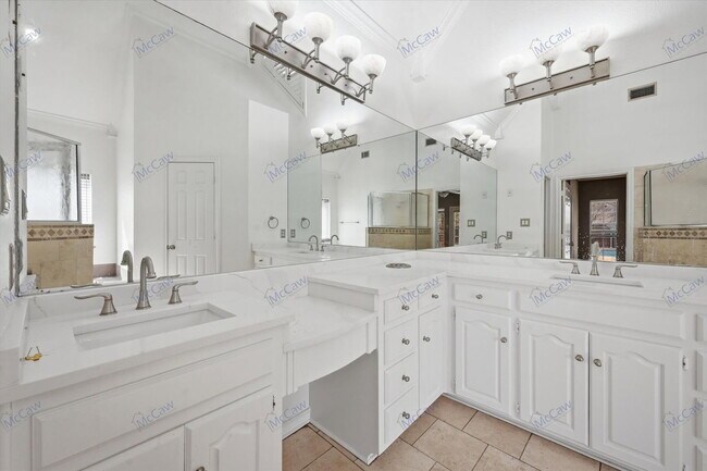 Building Photo - 3407 Bowden Hill Ln N