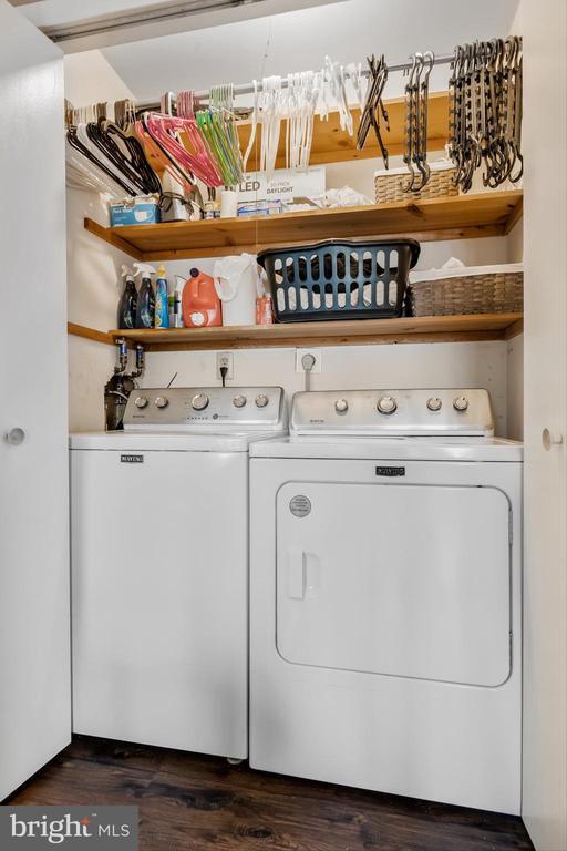 Building Photo - 44 Burgundy Dr