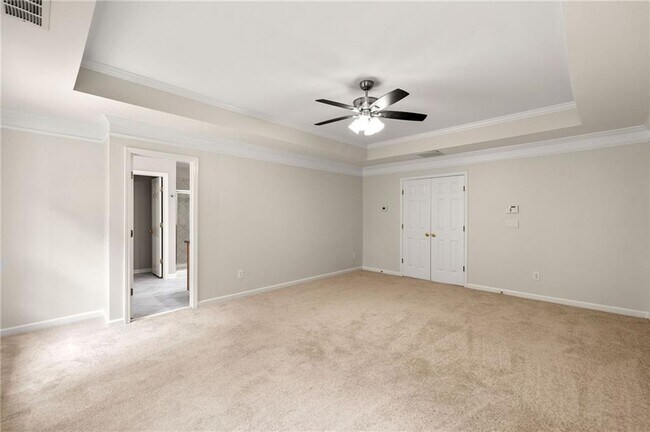 Building Photo - 10870 Brunson Dr
