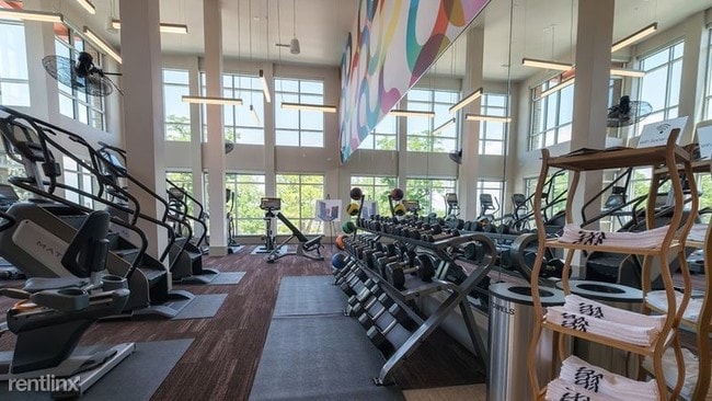 Building Photo - 1911 S Josephine St