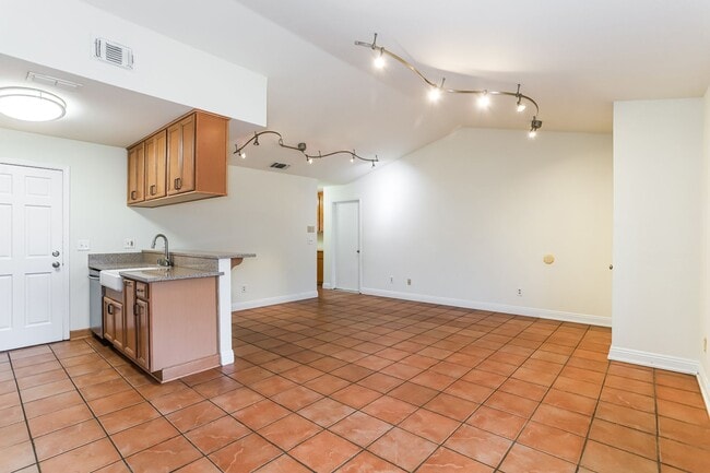 Building Photo - 3 BR/2BA | Newly Renovated Single Family Home | 2-Car Garage Parking | Fenced Front and Back yard