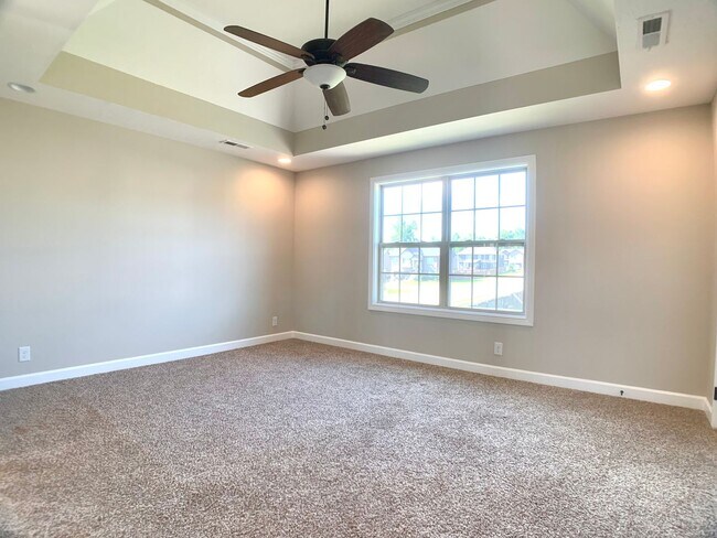 Building Photo - 1734 Ellie Piper Cir