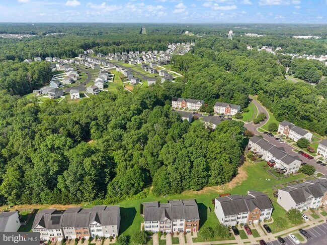 Building Photo - 36084 Fawn Ln