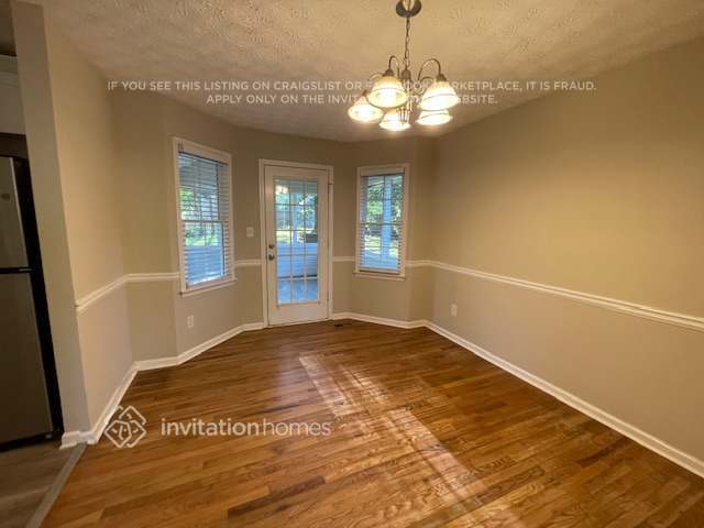 Building Photo - 425 Austin Dr