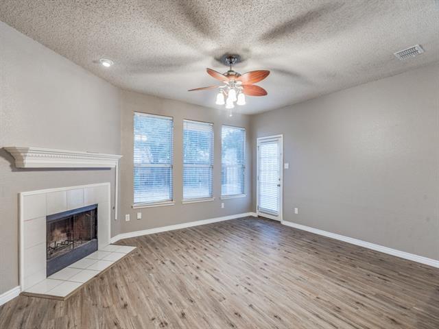 Building Photo - 209 Windsong Way