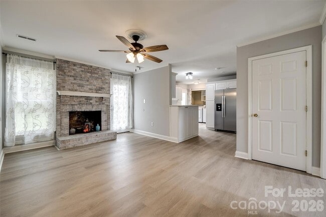 Building Photo - 7324 Killingdeer Ln