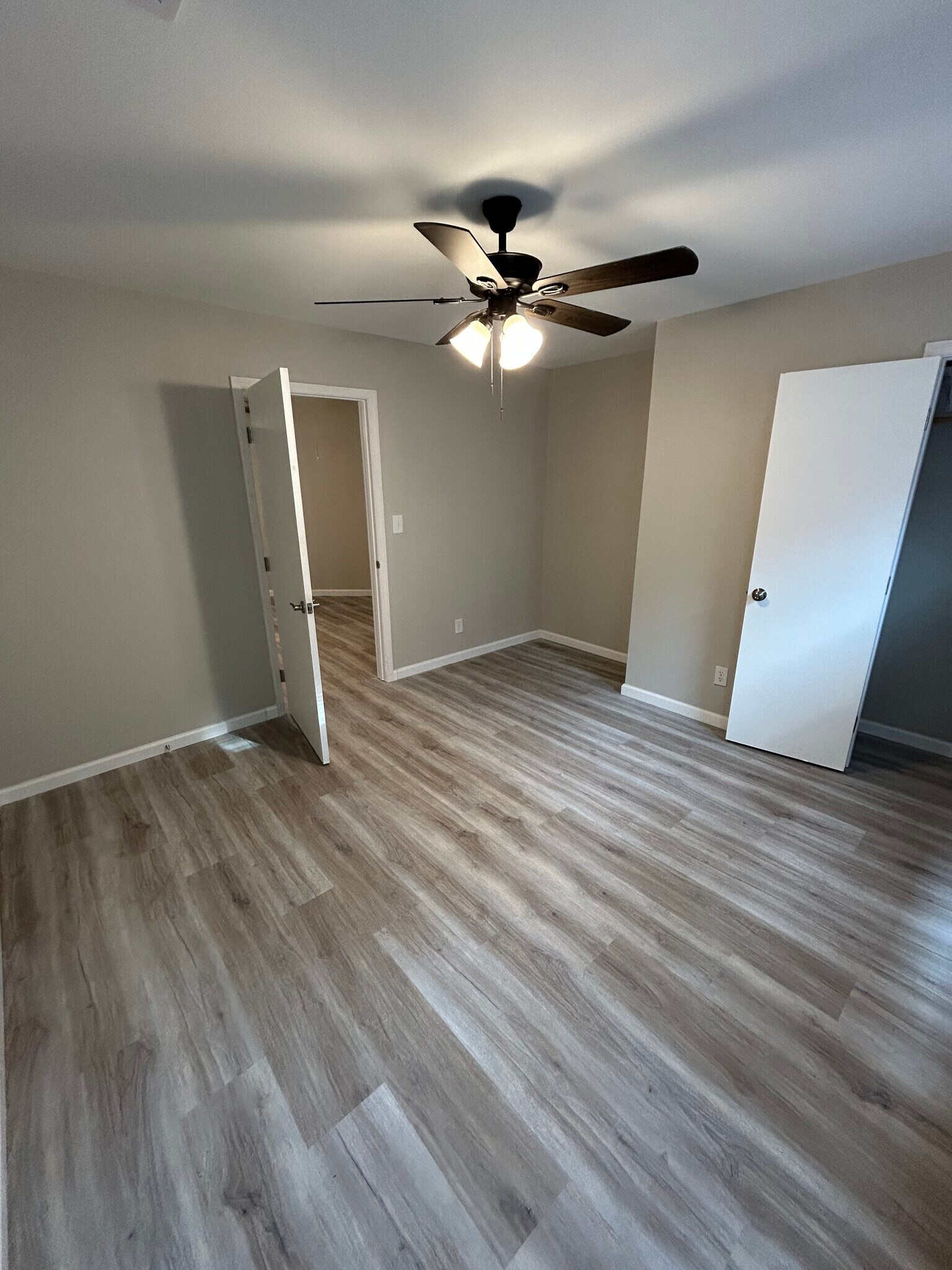 Bedroom 2 - 1003 W 46th St