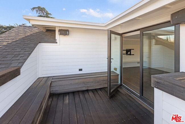 Building Photo - 4525 Melbourne Ave