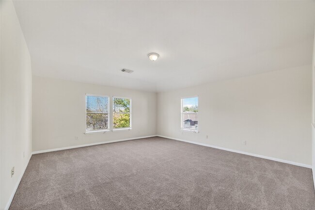 Building Photo - 2708 Calico Creek Ln