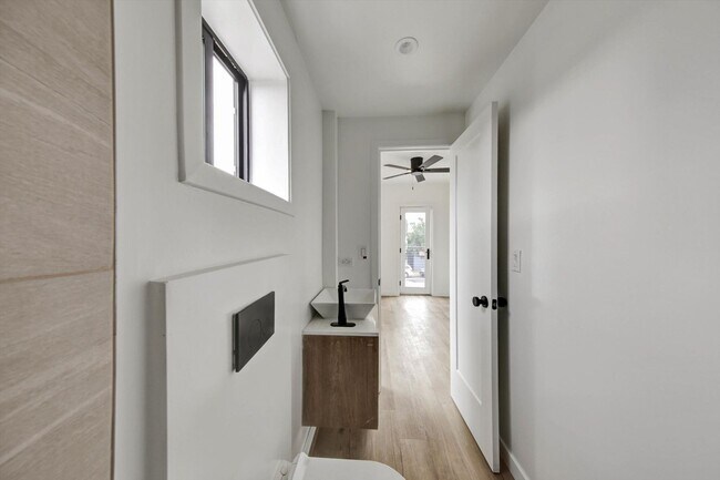 Building Photo - ONE MONTH FREE!! BRAND NEW CONSTRUCTION!! ...
