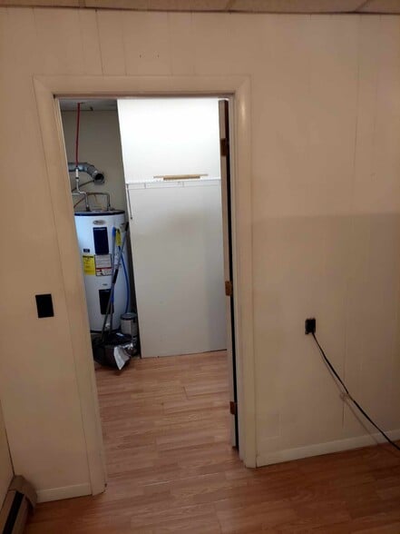 Building Photo - 55 Bradbury St