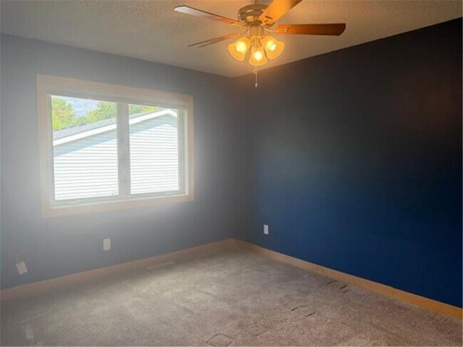 Building Photo - 7936 Grinnell Way