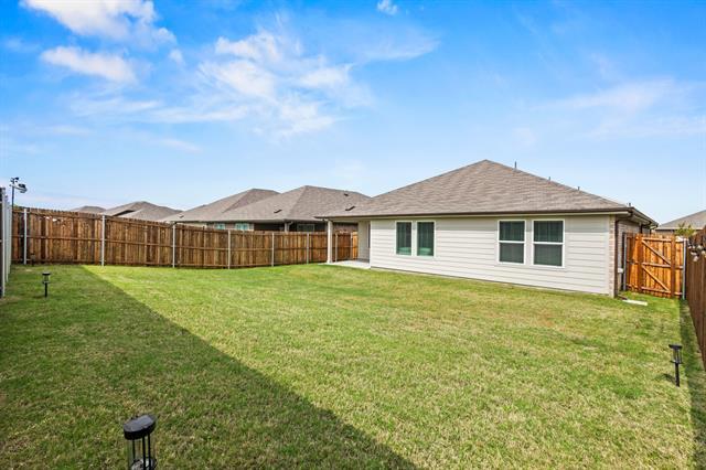 Building Photo - 4013 Pinebluff Ln