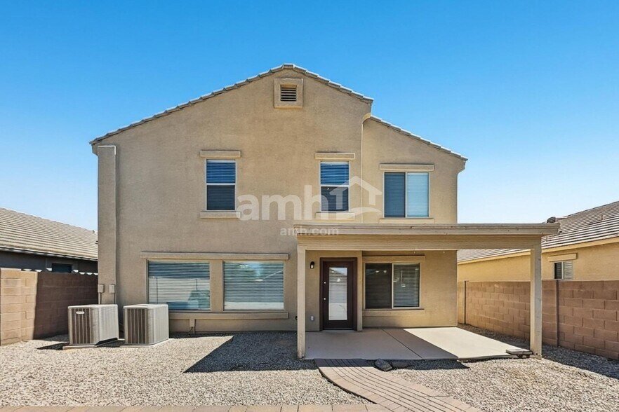 Building Photo - 3910 E Hematite Ln