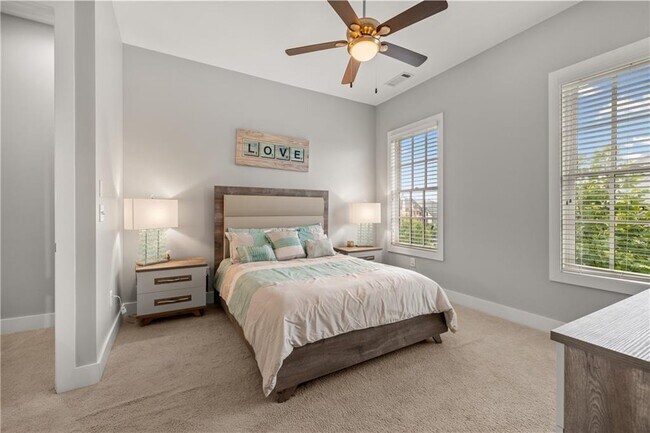 Building Photo - 6683 Cadence Blvd
