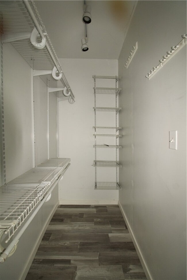 Building Photo - 249 Princeton Ave