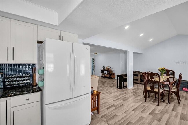 Building Photo - 2366 Covington Dr