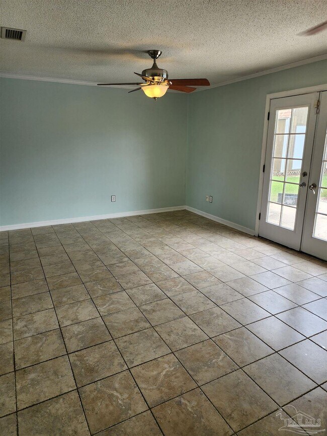 Building Photo - 7970 La Nain Dr
